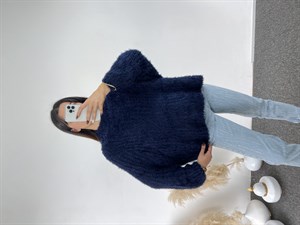 Lacivert Peluş Kazak 