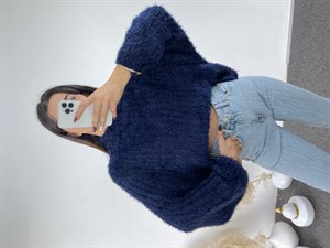 Lacivert Peluş Kazak 