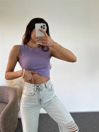 Lila Halter Crop