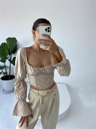 Luciano Bej Korseli Crop