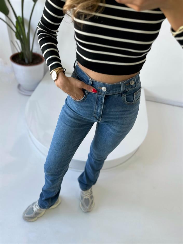 Mavi Boru Paça Kemer Detaylı Jean 