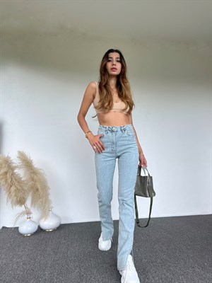 Mavi Yırtmaçlı Jean 