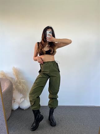 Num Haki Paraşüt Pantolon