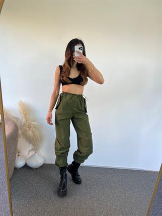 Num Haki Paraşüt Pantolon