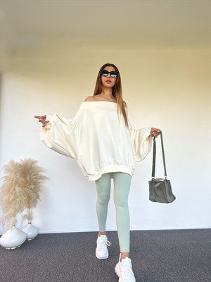 Omuz Dekolteli Yarasa Kol Oversize Ekru Sweat