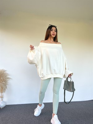 Omuz Dekolteli Yarasa Kol Oversize Ekru Sweat