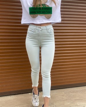 Orijinal Marka Açık Renk  Kesik Paça Skinny Jean 