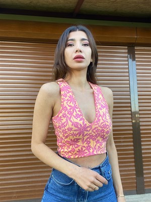 Pembe Çiçekli V Yaka Crop