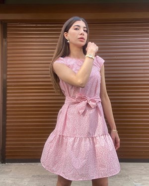 Pembe Desenli Elbise