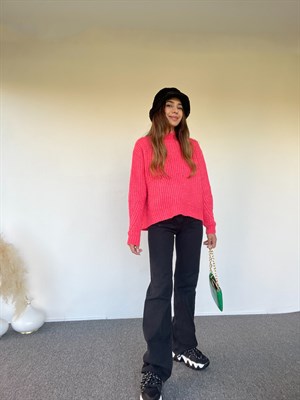 Pembe Kazak 