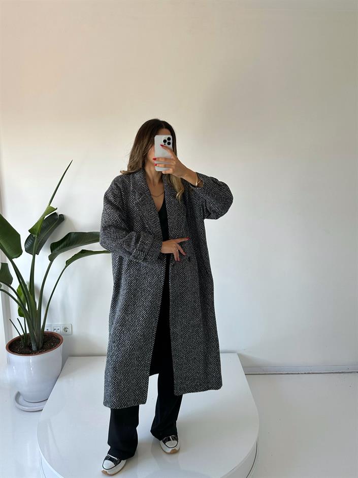 Premium Siyah Balık Sırtı Oversize Kaban