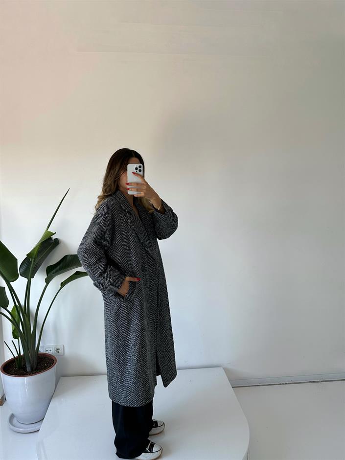 Premium Siyah Balık Sırtı Oversize Kaban