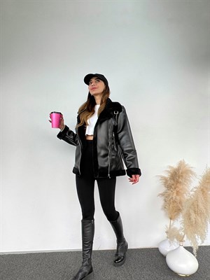 Siyah Deri Biker İçi Kürklü Mont 