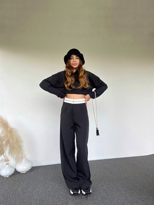 Siyah Kemer Detaylı Pantolon
