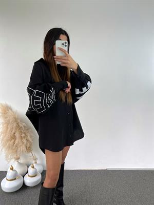 Siyah Oversize Baskılı Gömlek 