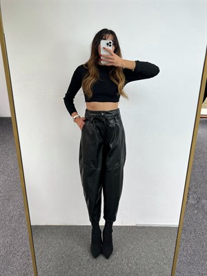 Siyah Şalvar Kesim Yüksek Bel Deri Pantolon