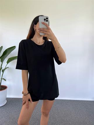 Siyah Yırtmaçlı Oversize Tshirt