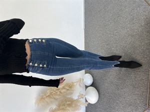 Süper Yüksek Bel Düğme Detaylı Jean 