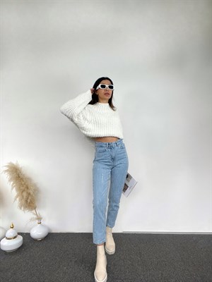 Taşlı Tasarım Mom Jean Açık Mavi Jean 