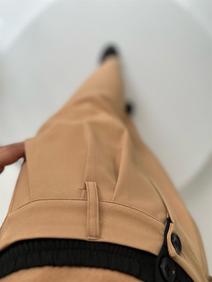 Tyra  Camel Tasarım Çift Bel Bantlı Kemer Detaylı Pantolon