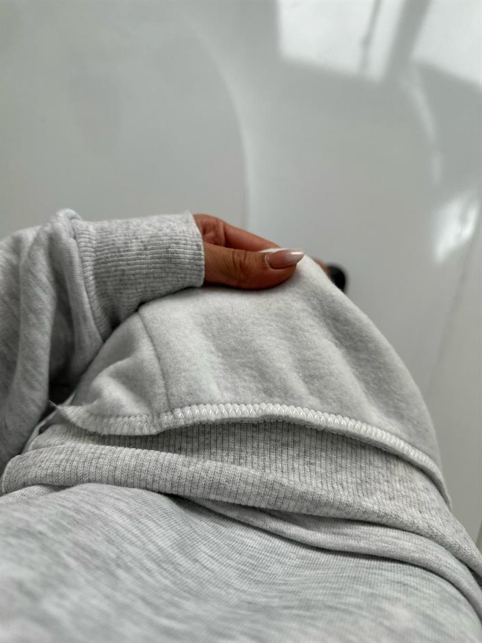 Visha Gri Oversize Sweatshirt