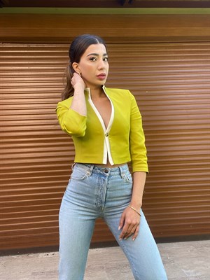 Yeşil Beyaz Yarım Kol Crop Hakim Yaka Blazer Ceket