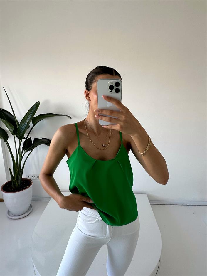 Yeşil İp Askılı Crop 