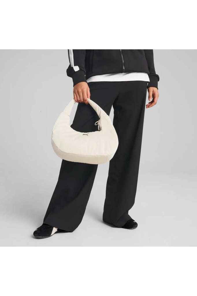 PUMA 09129902 UP HOBO BAG ALPINE SNOW NS OMUZ ÇANTASI