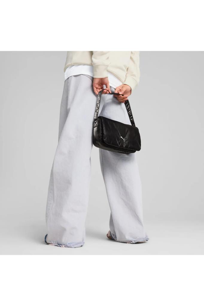 PUMA 09130001 UP BAGUETTE BAG BLACK NS OMUZ ÇANTASI