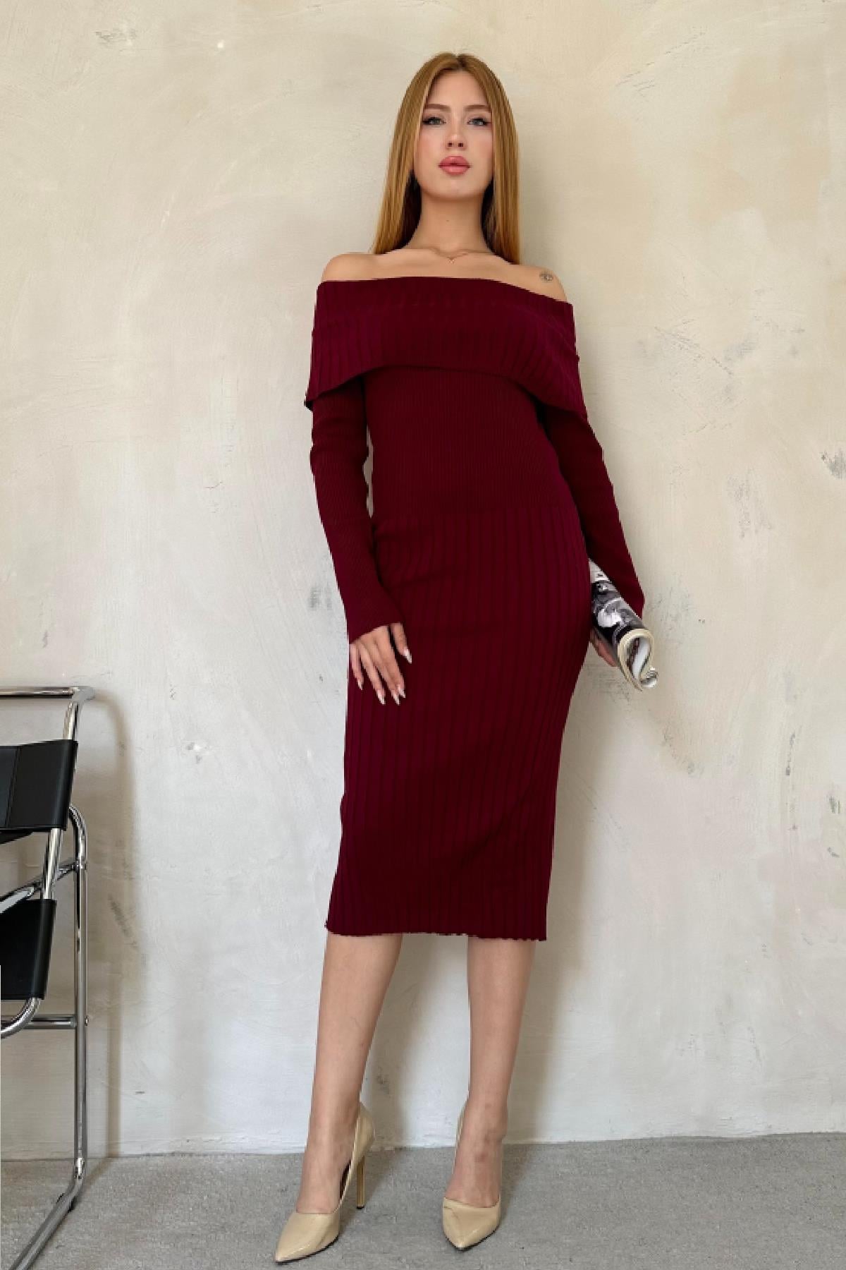 Madonna Yaka Likralı Elbise Bordo 
