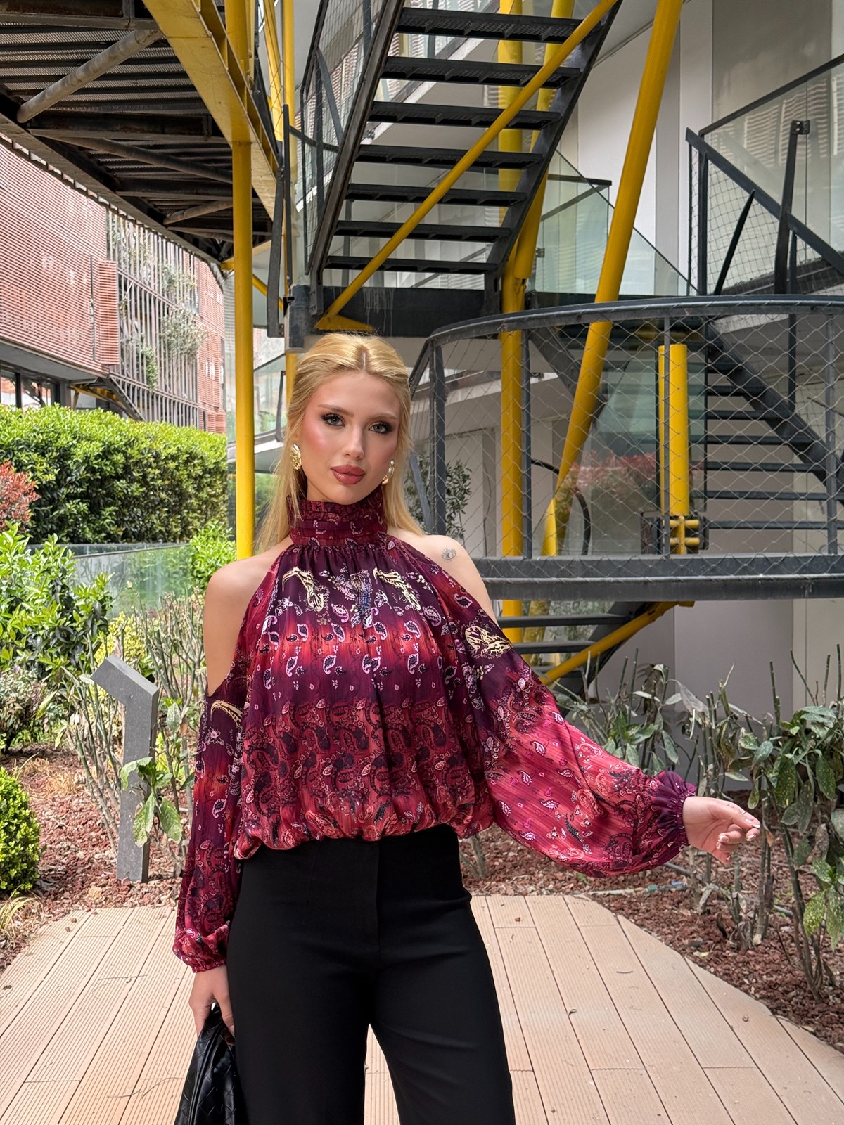 Desenli Saten Bluz Bordo