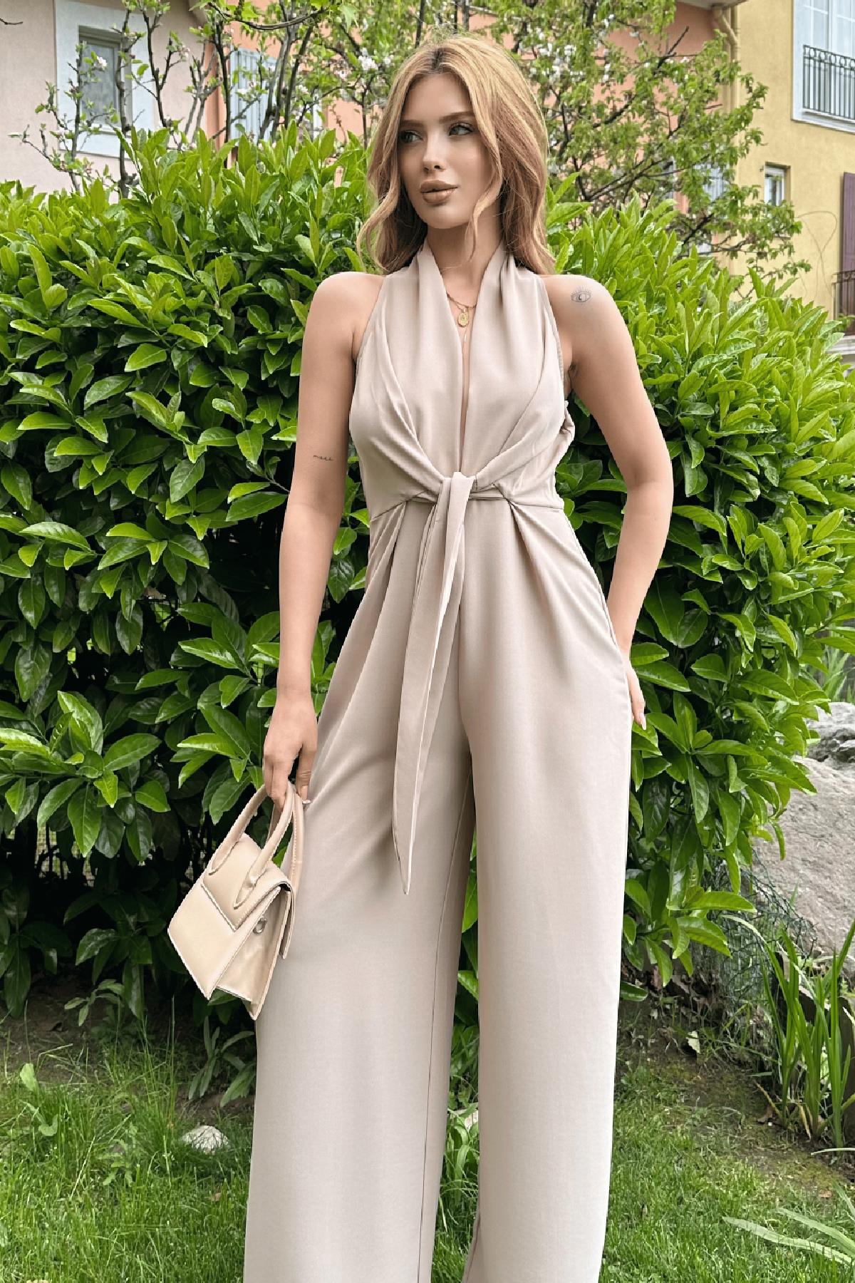 Drape Bağcıklı Tulum Bej