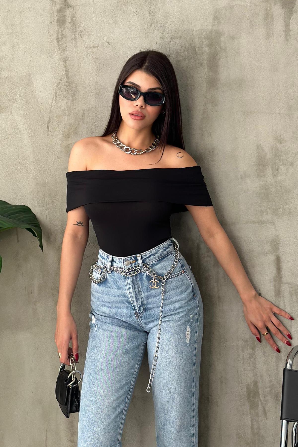 Madonna Yaka Kısa Kol Body Siyah