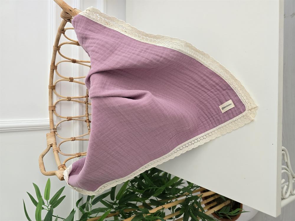 4 Katlı Dantelli Müslin Bebek Battaniyesi 100x100