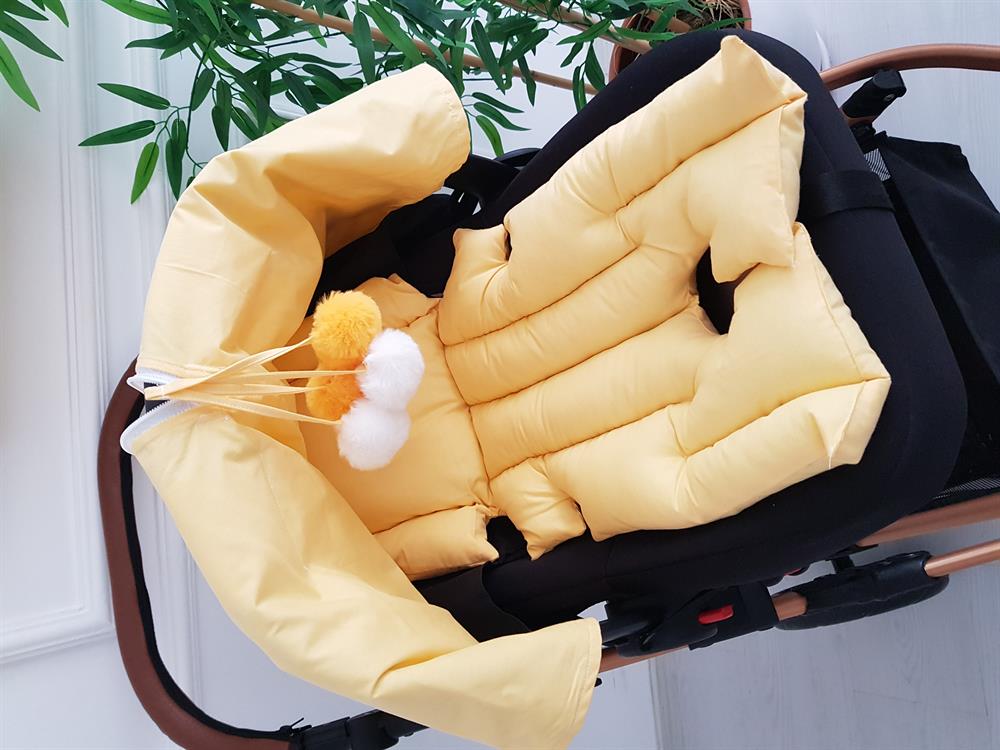 Balinalı Büyük Ponponlu Fermuarlı Bebek Puset Örtüsü ve Puset Minderi