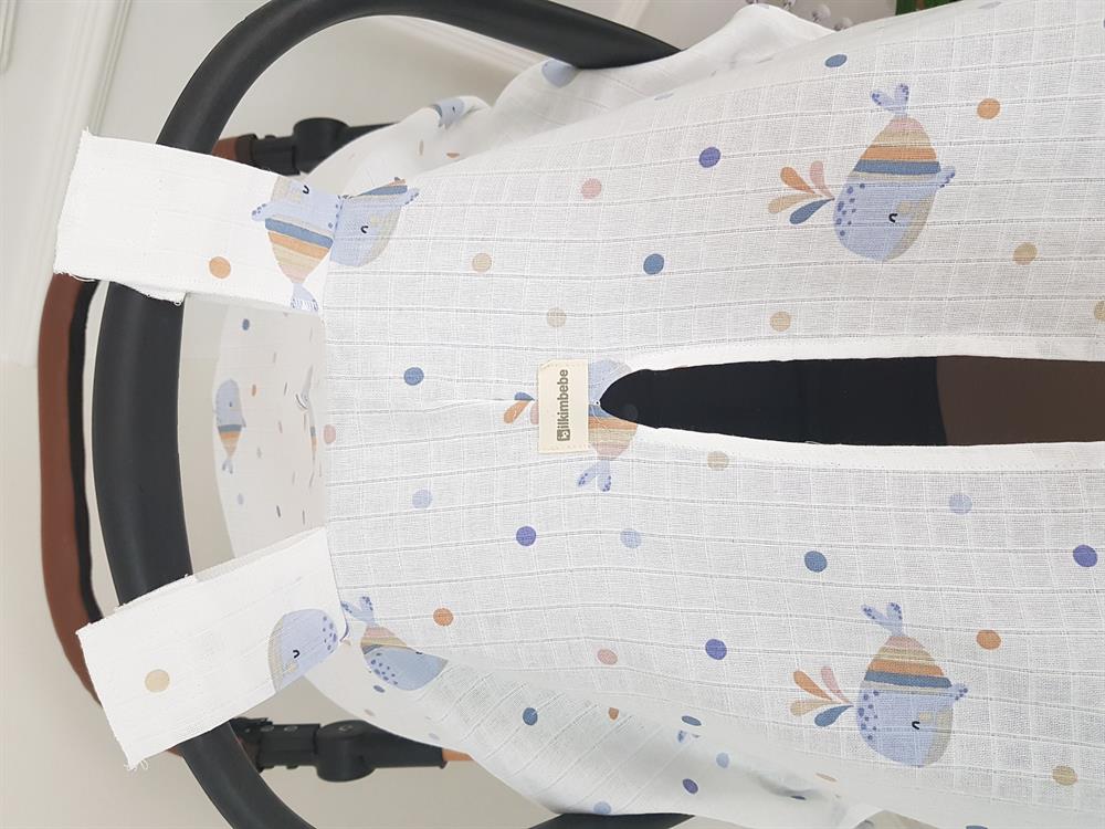 Balinalı Ponponlu Bebek Puset Örtüsü