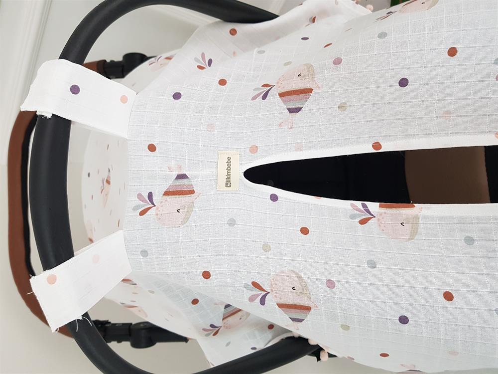 Balinalı Ponponlu Bebek Puset Örtüsü