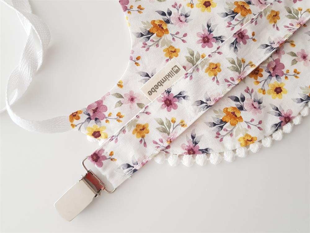 Çiçekli Bebek Önlük , Emzik Askısı Seti