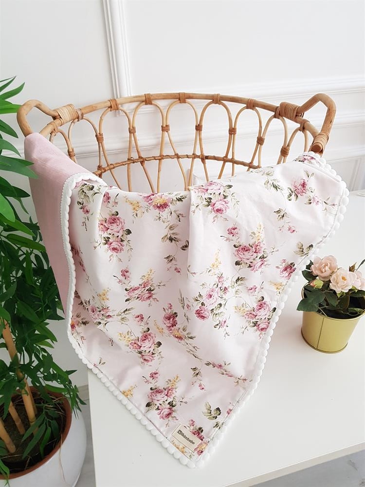 Çiçekli Ponponlu Çift Katlı Bebek Battaniyesi 85x90