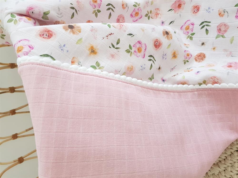 Çiçekli Ponponlu Çift Katlı Müslin Bebek Battaniyesi 85x90
