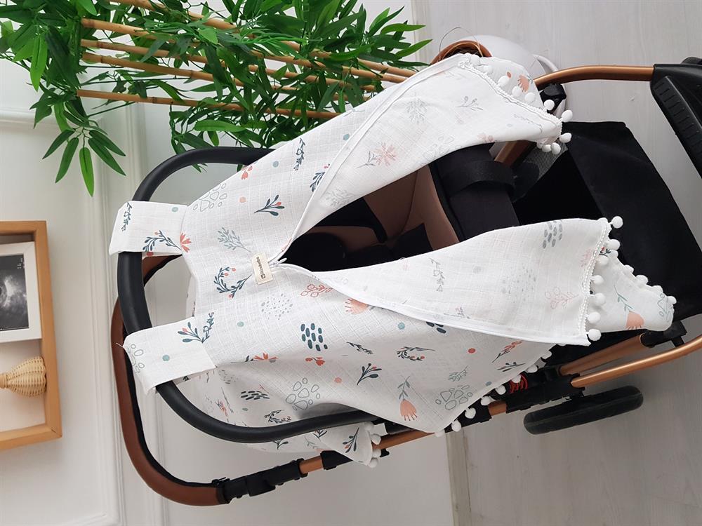 Çiçekli Ponponlu Fermuarlı Bebek Puset Örtüsü