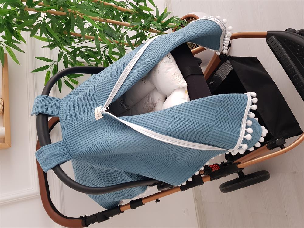 Düz Renk Ponponlu Pikeli Fermuarlı Bebek Puset Örtüsü ve Çiçekli Puset Minderi