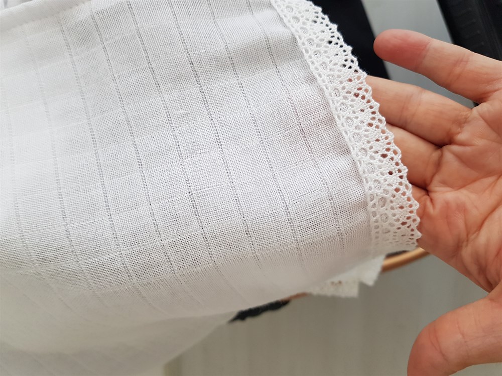 Düz Renk Tek Kat Puset Örtüsü ve Minderi
