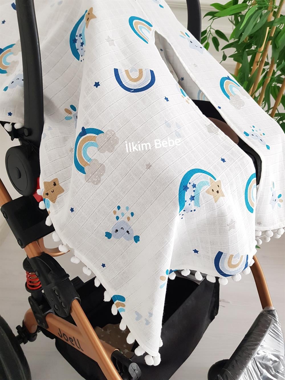Gökkuşağı Ponponlu Bebek Puset Örtüsü