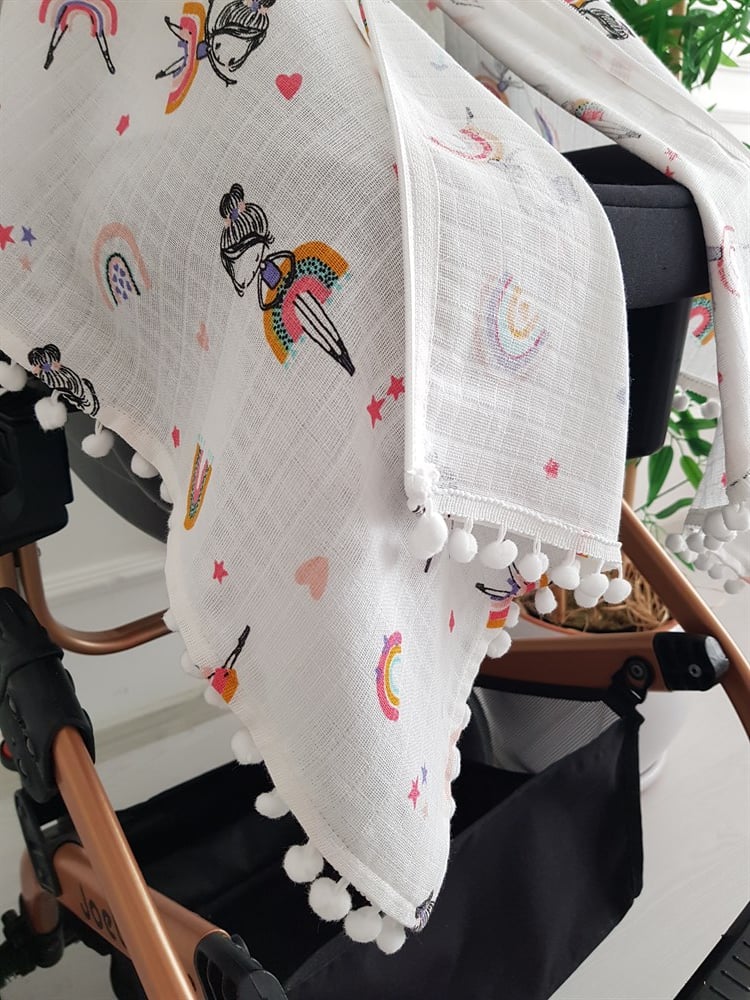 Peri Kızı Ponponlu Fermuarlı Bebek Puset Örtüsü