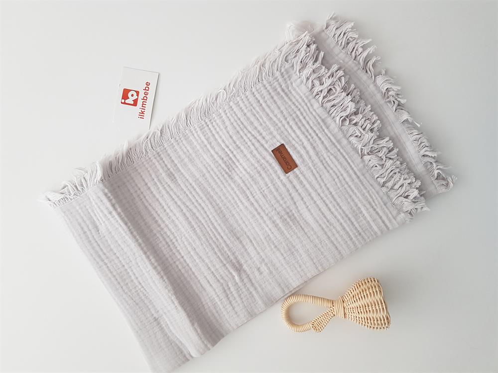 Püsküllü Çift Katlı Müslin Bebek Battaniyesi 120x120
