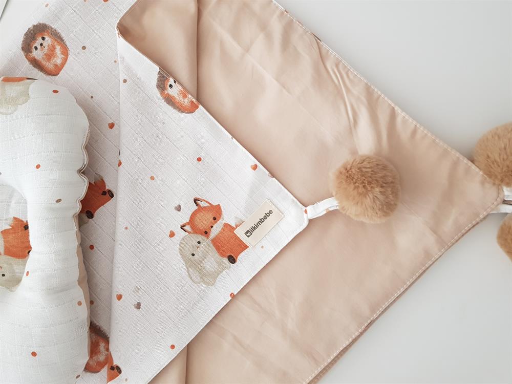 Tilki Tavşan Büyük Ponponlu Müslin Bebek Battaniyesi ve Yastık Seti 85x90