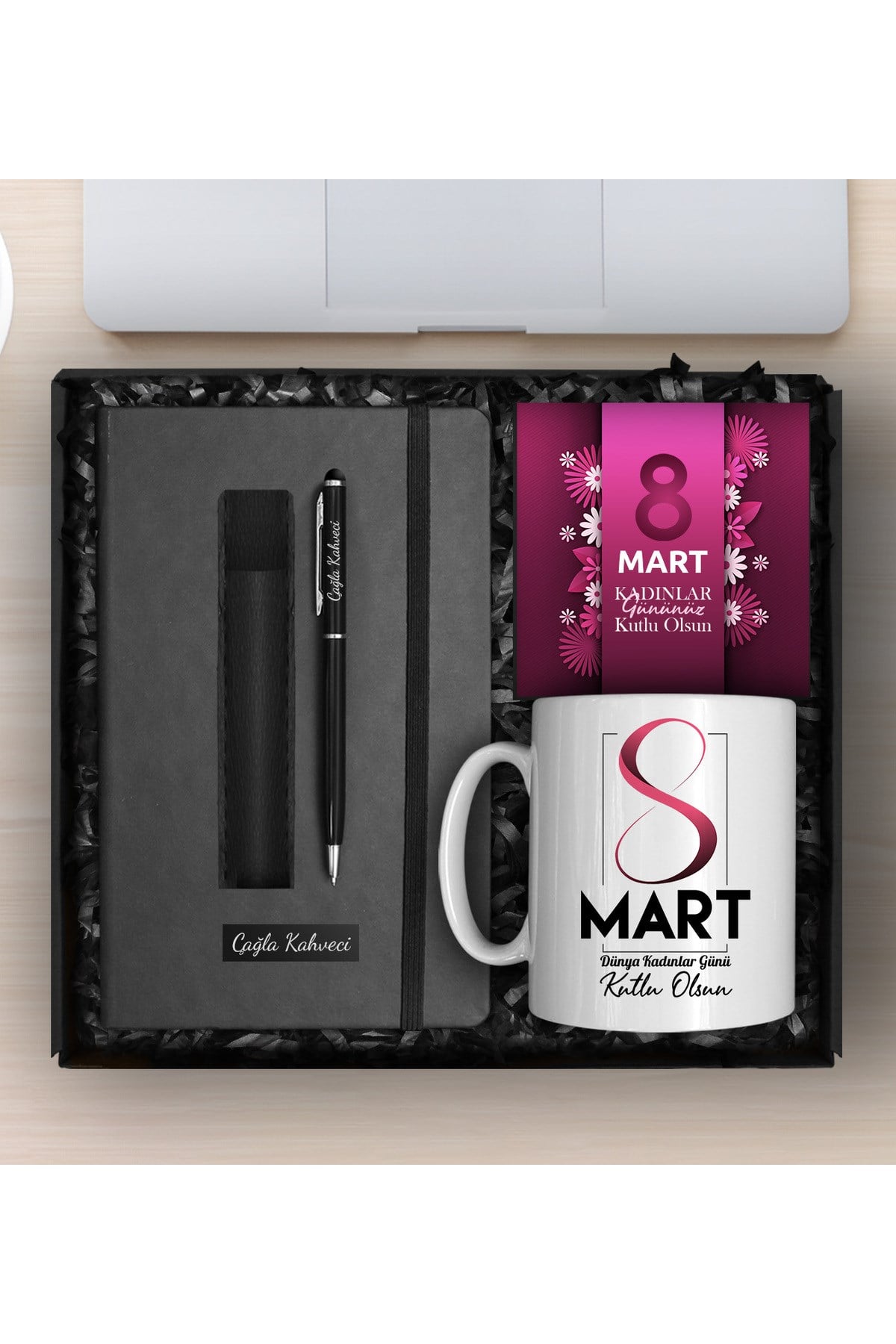 8 Mart Dünya Kadınlar Gününe Özel Defter & Touch Pen Kalem & Özel Tasarım Kupa & Kart Hediye Seti