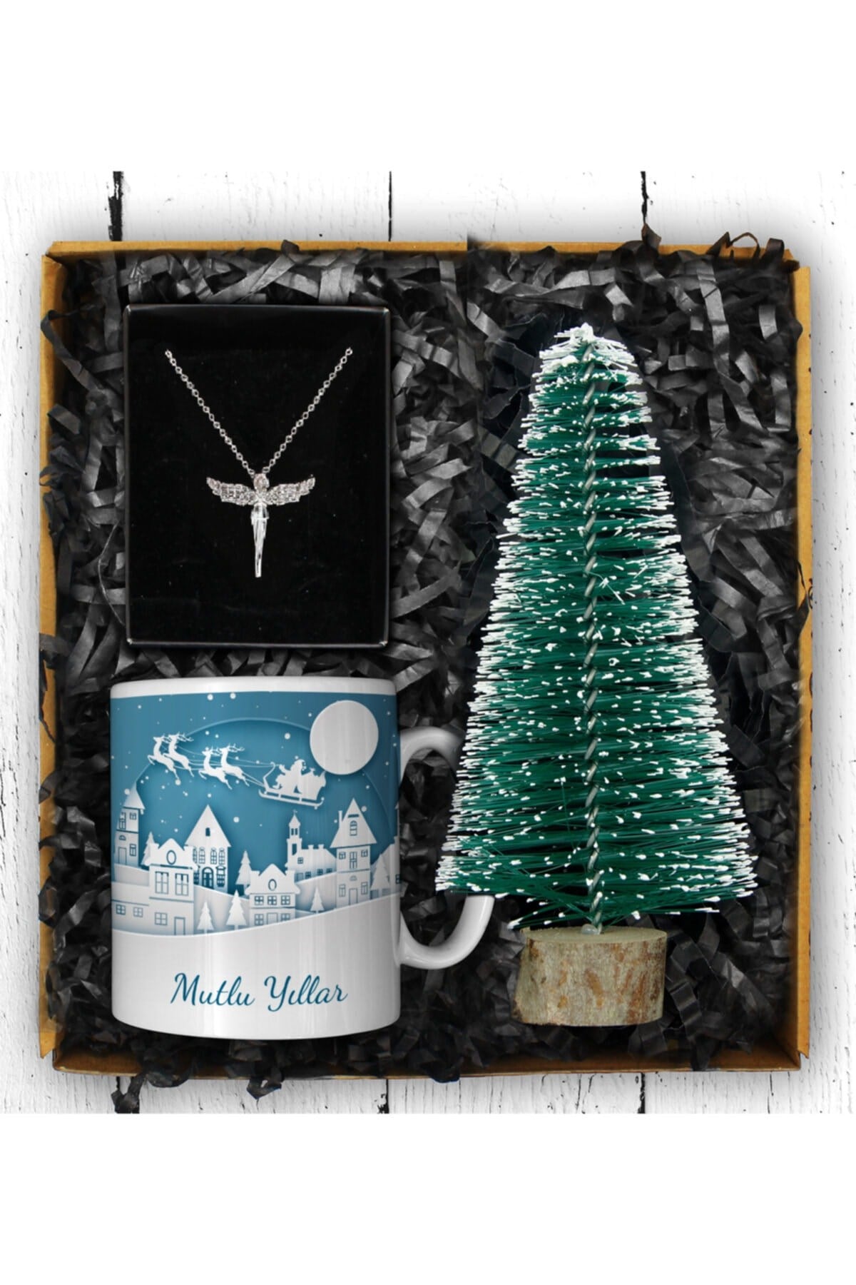 Yılbaşına Özel Tasarım Kupa & Yılbaşı Çam Ağacı & Gümüş Renk Kaplama Melek Kolye