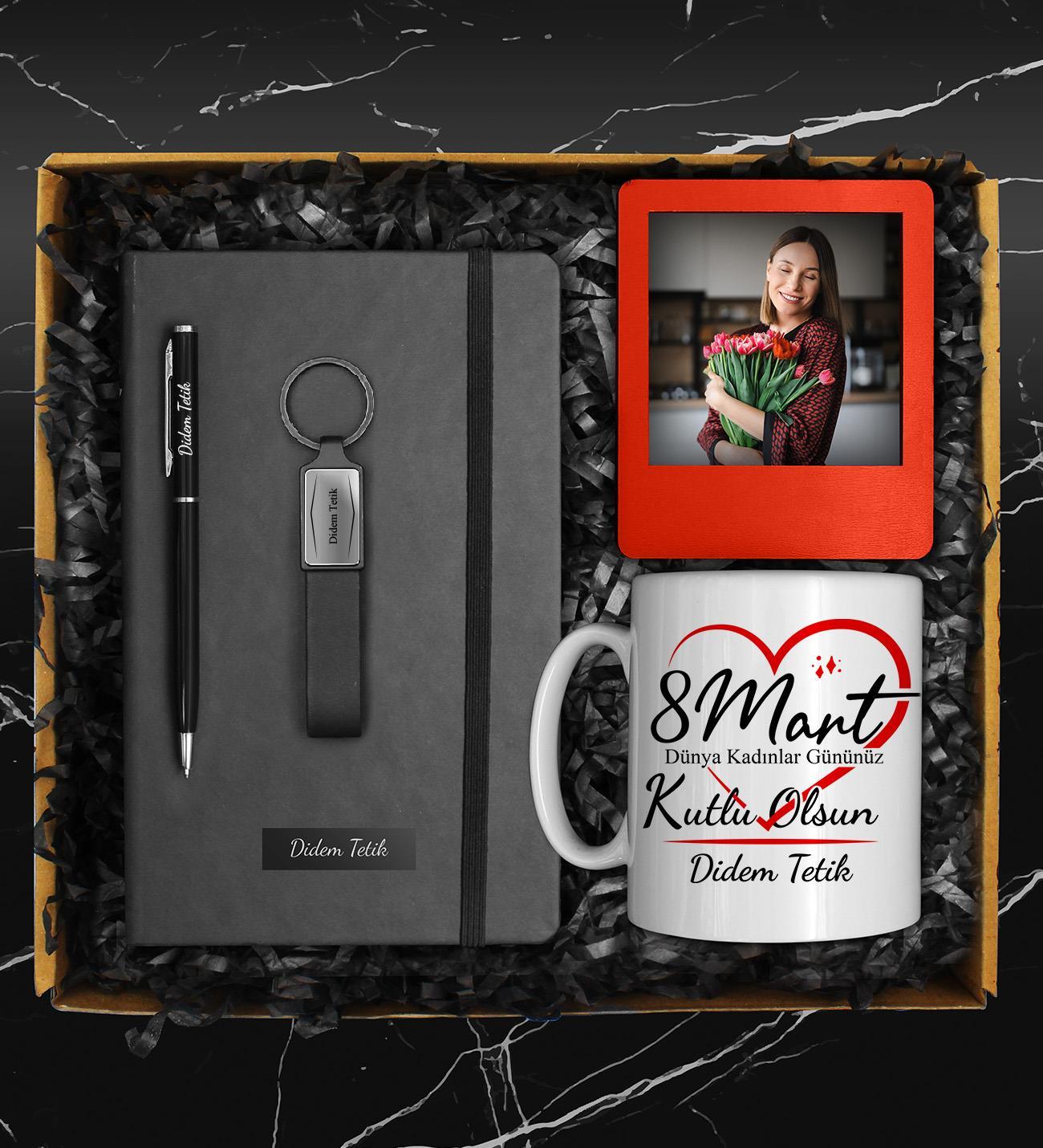 8 Mart Dünya Kadınlar Gününe Özel Tasarım Kişiye Özel Defter & Tasarım Kupa & Anahtarlık & Touch Pen Kalem & Fotoğraf Çerçevesi